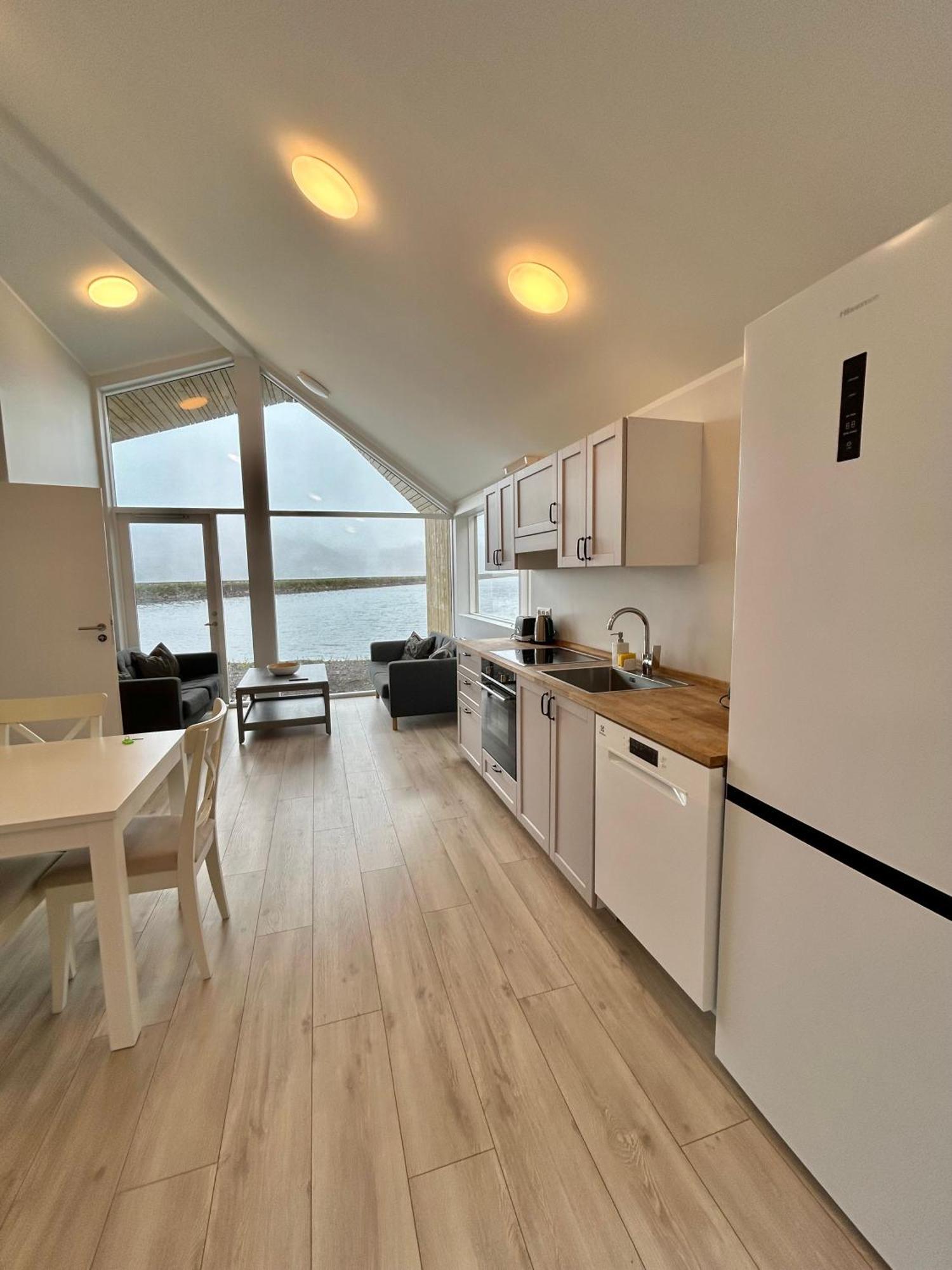 Fisk Club Cottages - Captain'S House Sudureyri 外观 照片
